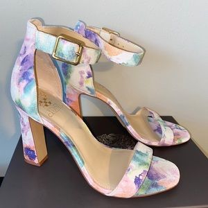 Vince Camino Acelyn Sandals pink multi